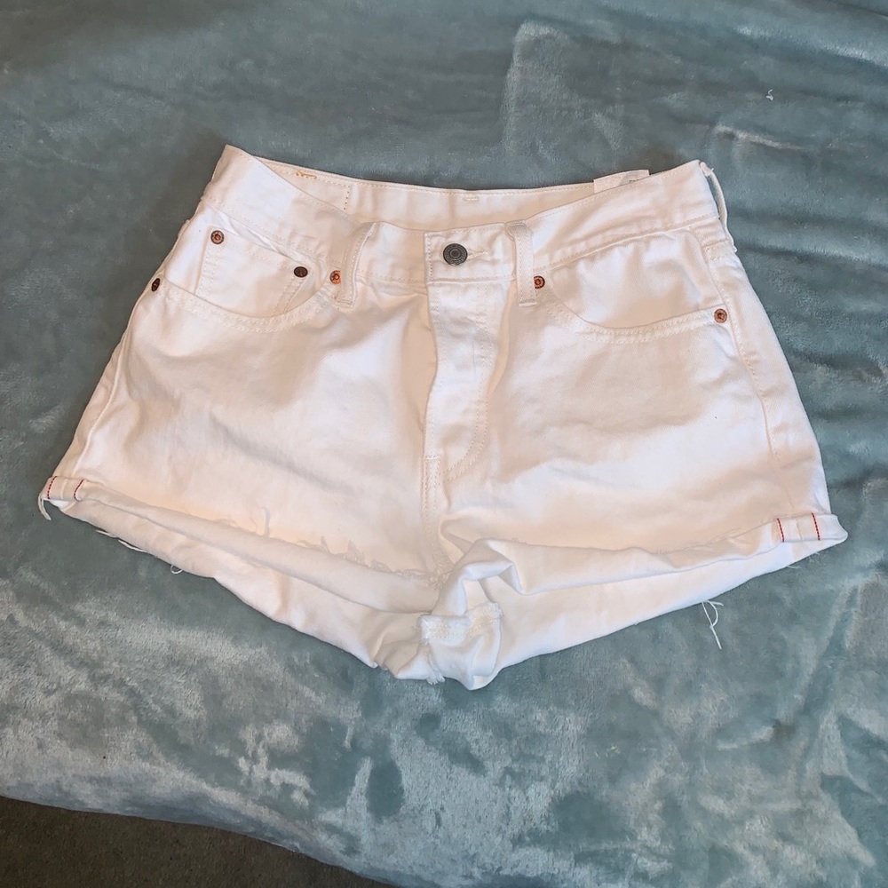 Levi’s shorts